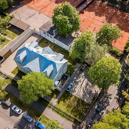 Koidula - Spacios 1-bedroom Apartment, Free Parking & Self Check-in Apartamento *
